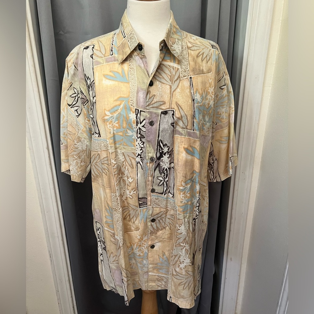 Two Retro Tori Richard’s Hawaiian Shirts size Large